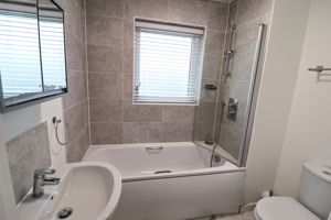 BATHROOM- click for photo gallery